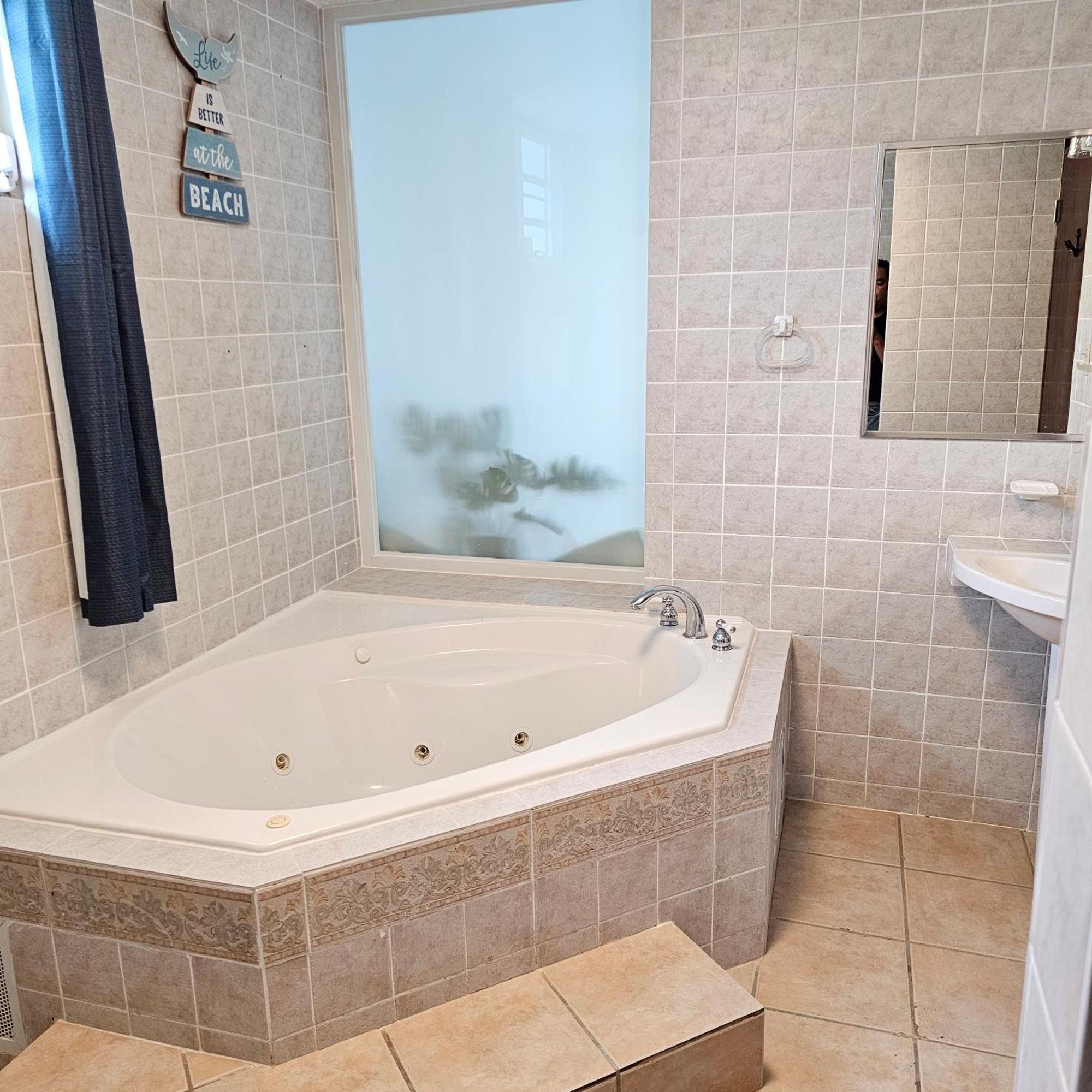 Golden Dream Villas 1St Floor A Isabela Bagian luar foto